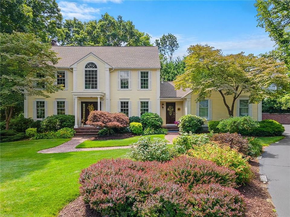 15 Kendall Dr, Lincoln, RI 02865 Zillow