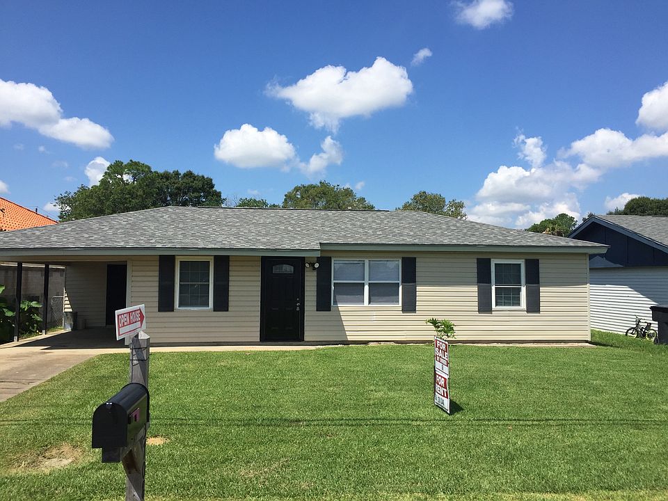 1st image of 3708 Park Dr