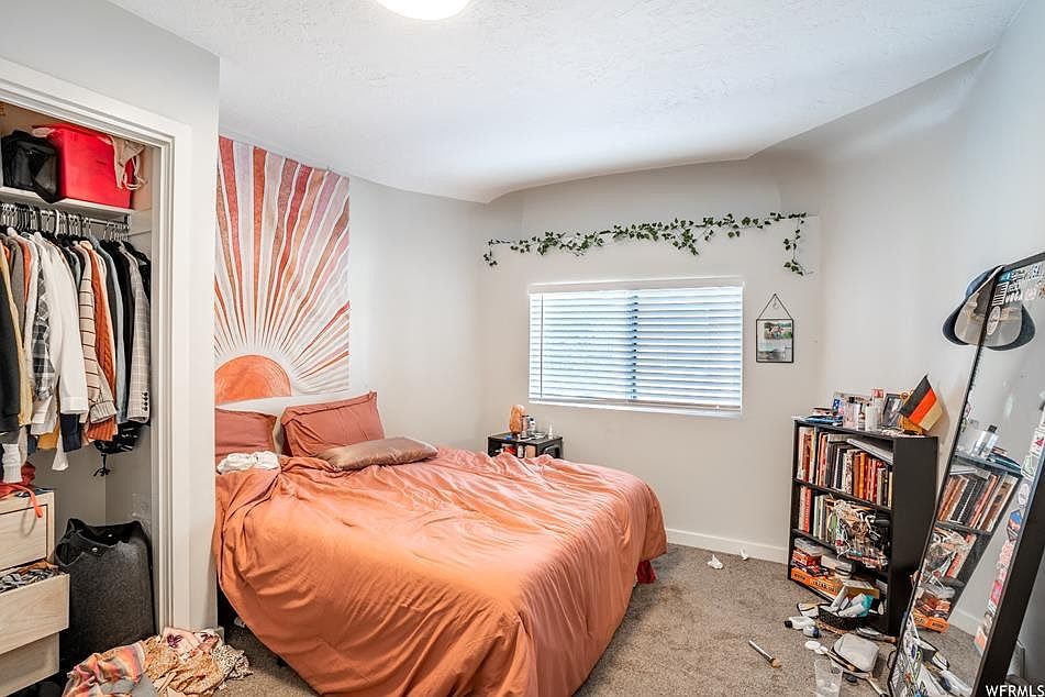 Bedroom for rent
