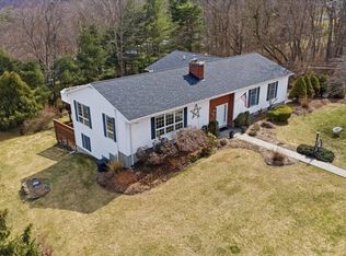 4 Stonehedge Drive, Bennington, VT 05201