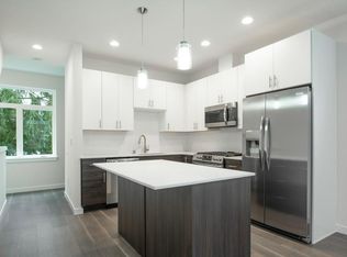 18343 Wallingford Ave N #B, Seattle, WA 98133