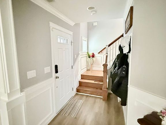 2nd image of 20894 Nordby Dr NW