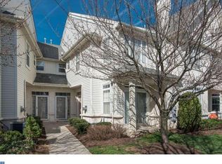 507 Dresher Woods Dr, Dresher, PA 19025