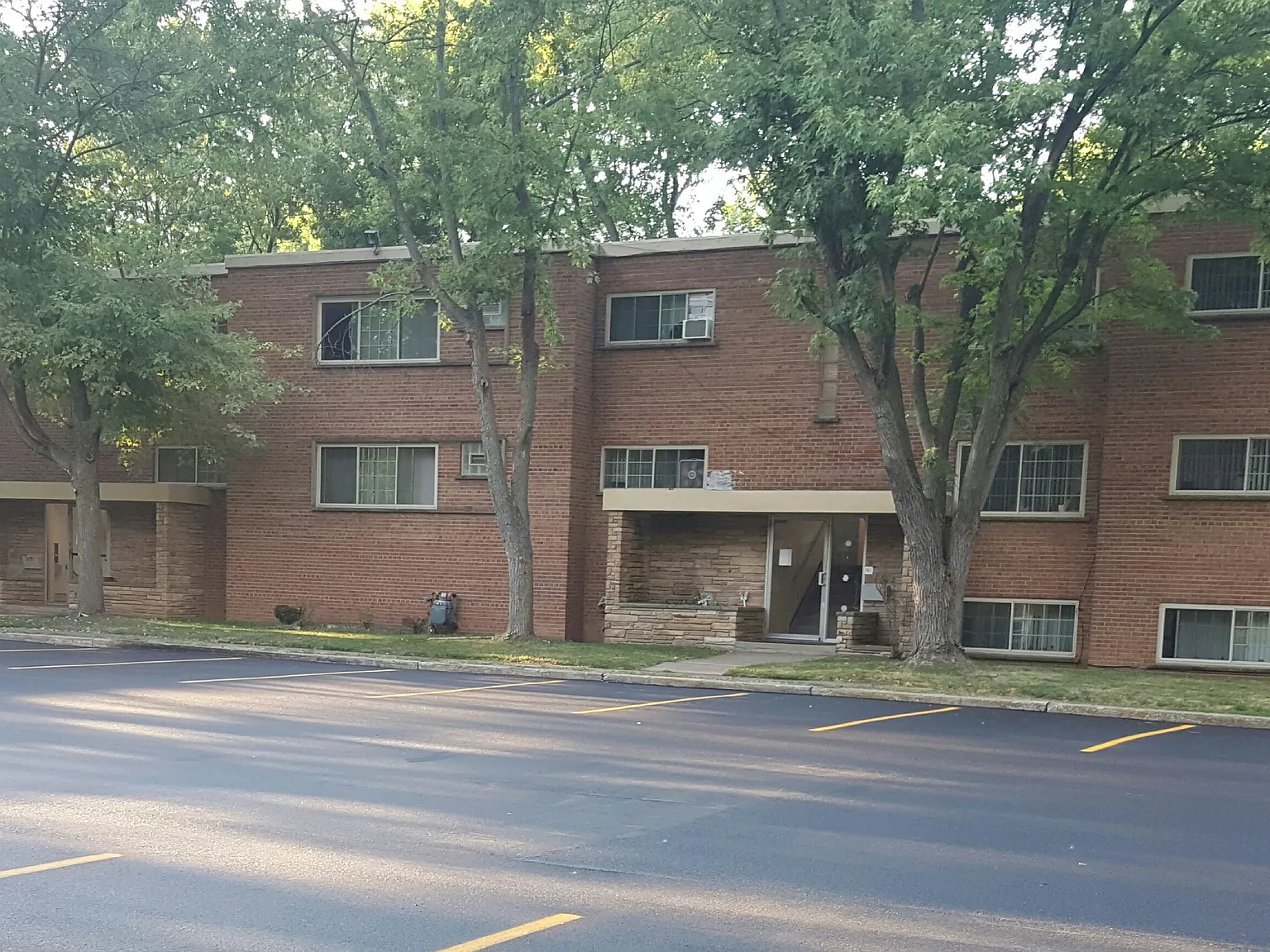 Village Cove — Photo 1