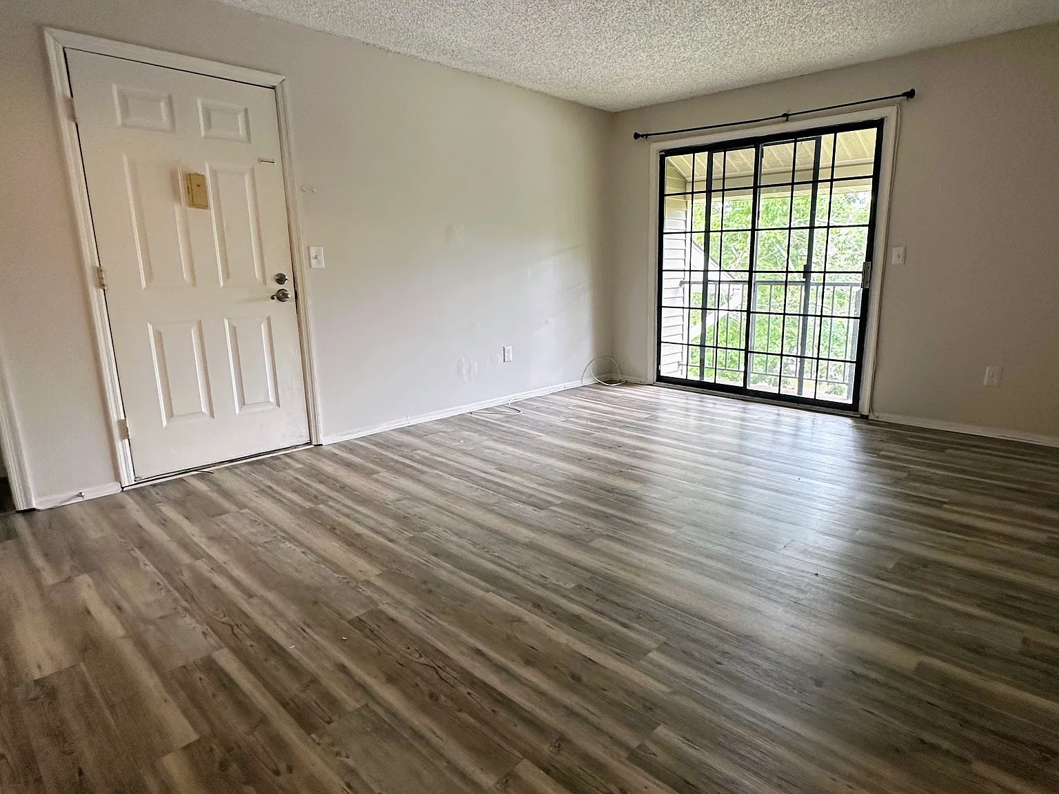 2 bed, $1,750 — Photo 1