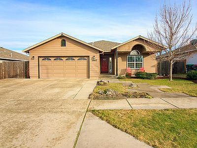 1st image of 1467 Elaine Way