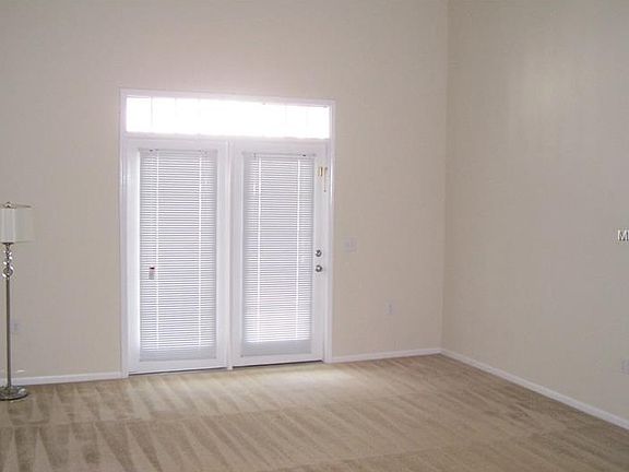 5th image of 239 Longview Ave #12202