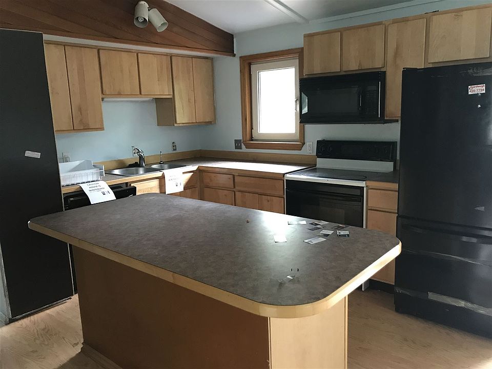 2nd image of 4049 Mallard Way