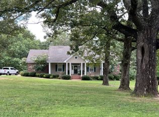 640 S Liberty Rd, Michie, TN 38357