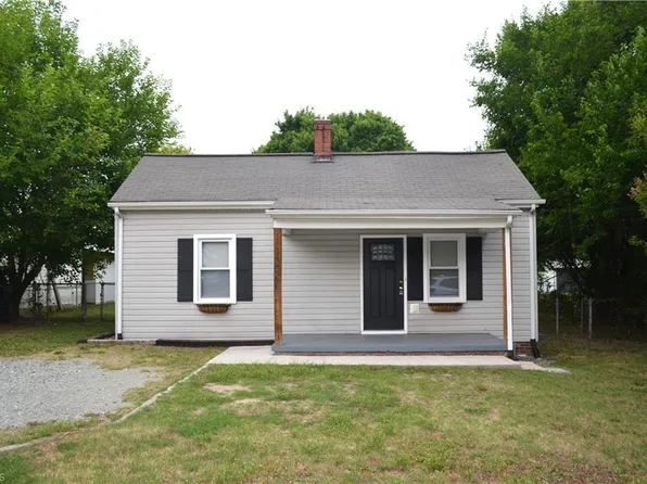 1303 Vine St, Greensboro, NC 27405