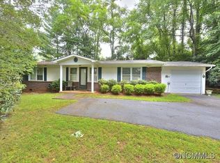 484 Balsam Dr, Waynesville, NC 28786