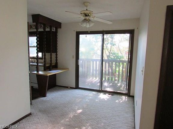 4th image of 491 E Lake Ave