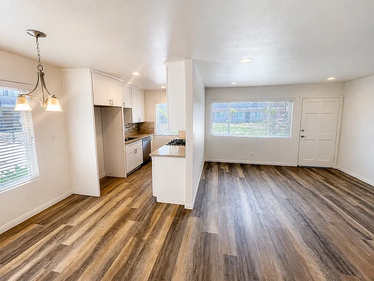 Casa Madrid Apartments — Photo 5