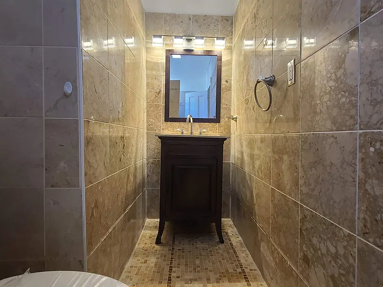 476 Gregory Ave #3 — Photo 24