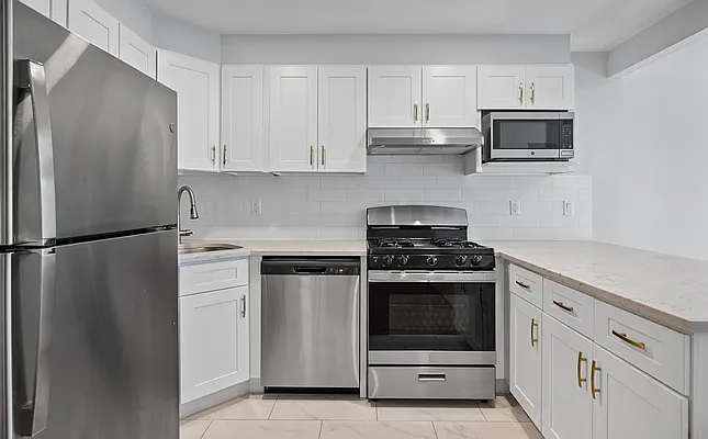 Rented by LivingNY | media 7