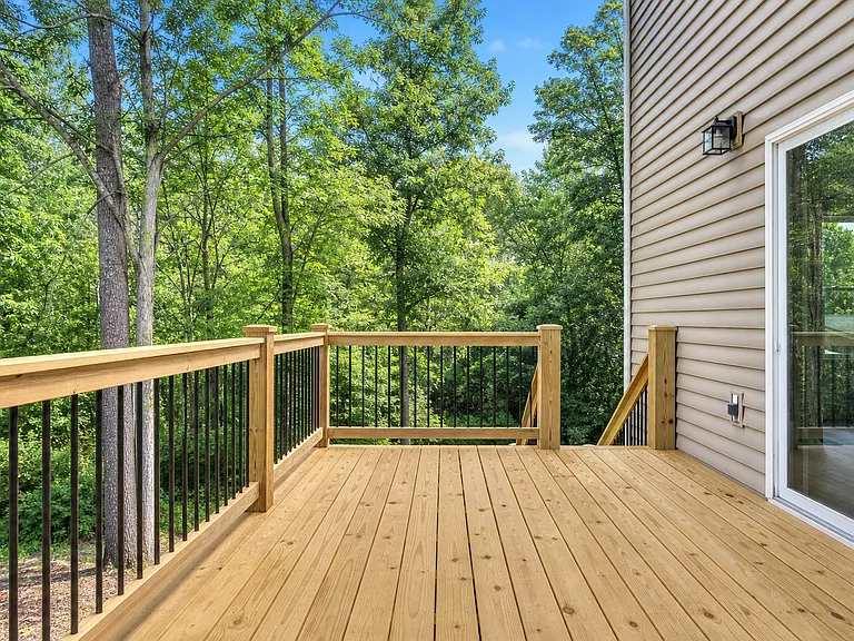 22 Infield St — Photo 16