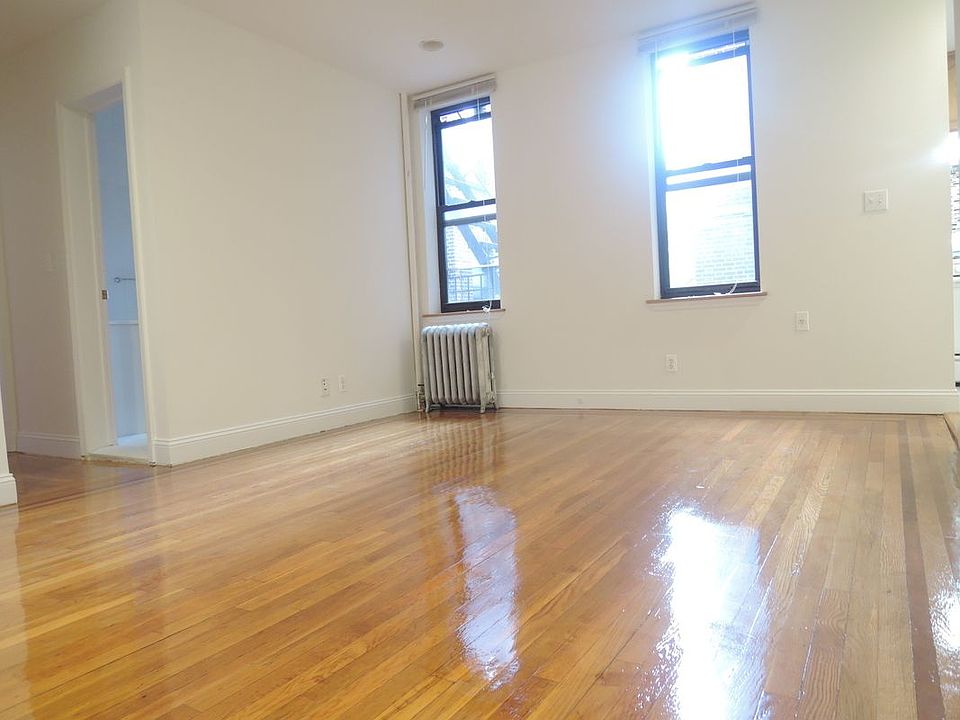 2nd image of 2550 30th Rd APT 2L