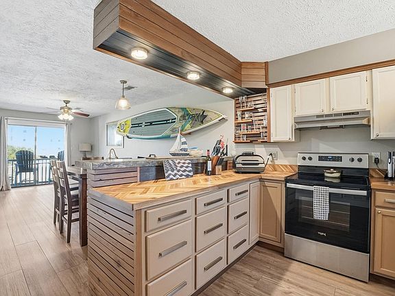 3rd image of 330 Bluefish Dr Unit 228