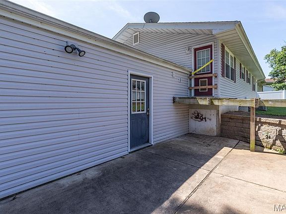 4th image of 755 Islamorada Dr