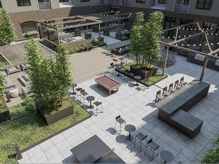 307 W Elizabeth Ave — Photo 3