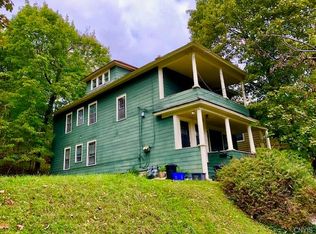 1004 Ackerman Ave, Syracuse, NY 13210