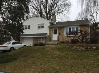 544 Pine Tree Rd, Jenkintown, PA 19046