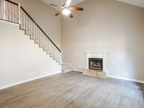 5th image of 2041 Windmeade Dr