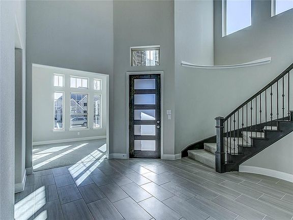 4th image of 1631 Winchester Dr