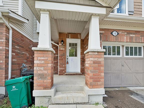 3rd image of 15 Stratus St