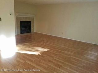 92 Reynolds Ct, Matawan, NJ 07747