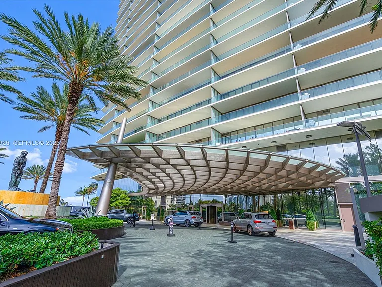 18975 Collins Ave #3605 — Photo 41