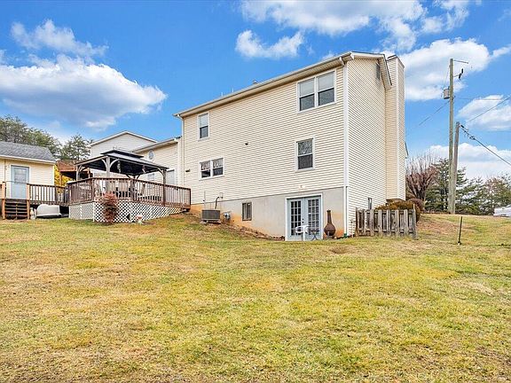 2nd image of 5642 Legate Dr