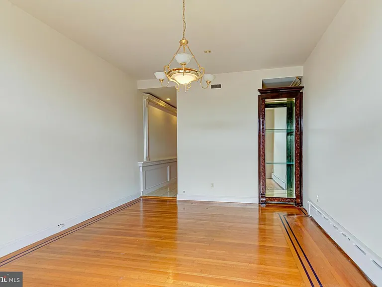 1823-1825 S Broad St #2 — Photo 9