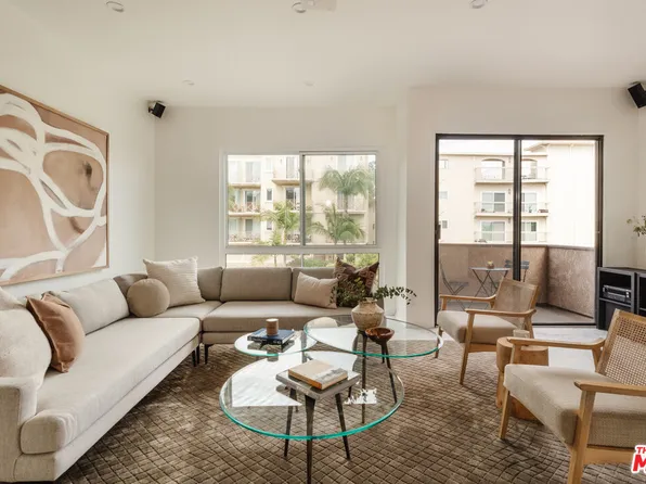 2307 Fox Hills Dr APT 201, Los Angeles, CA 90064