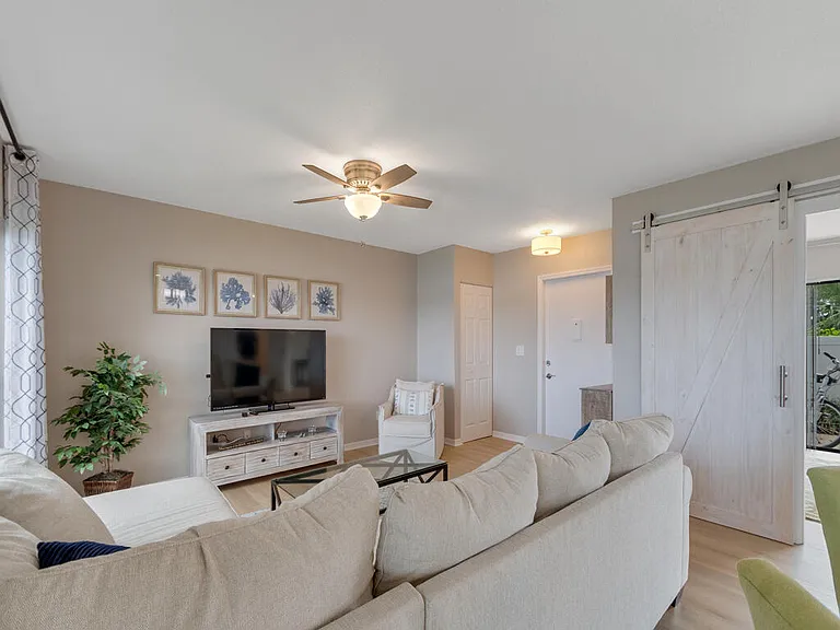 3206 S Lakeview Cir #1105 — Photo 8