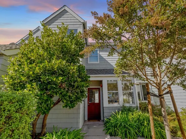 501 Mendocino Way, Redwood City, CA 94065