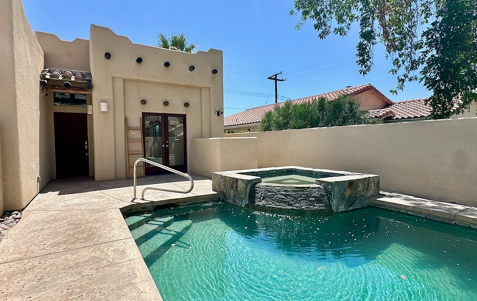 3 bed, 1796 sqft, $3,600 — Photo 2