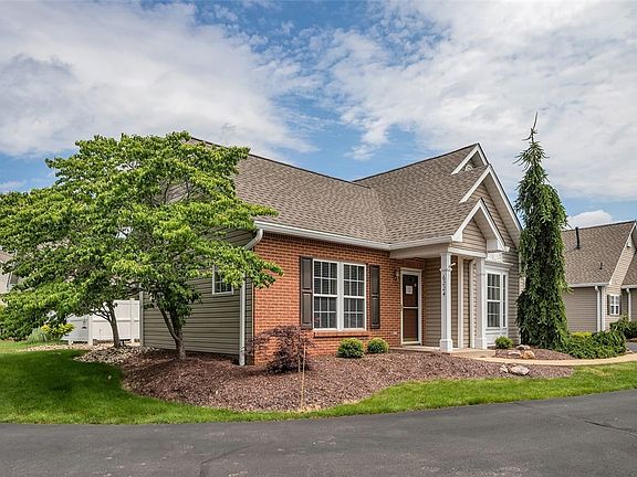 3rd image of 6224 Oyster Bay Ct