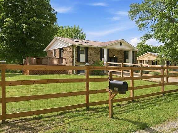 5th image of 10143 Black St