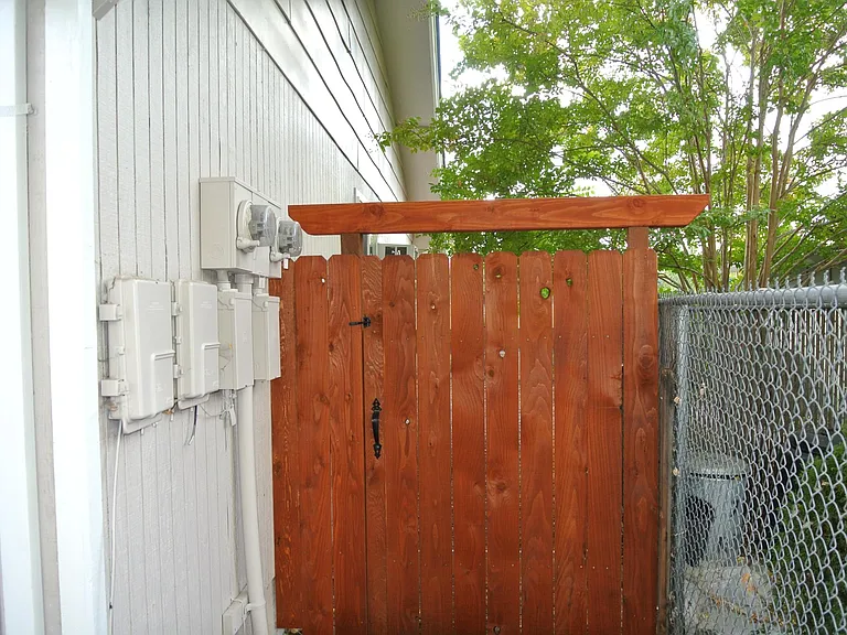 725 Rocky Road Dr — Photo 54