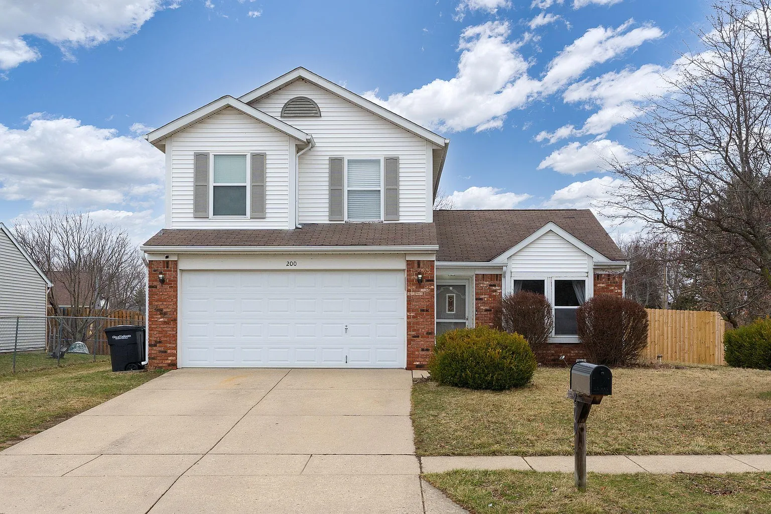 200 Ingram Dr photo 1