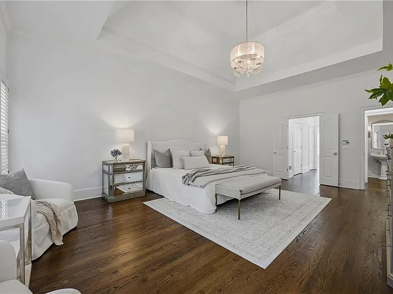 6410 Westchester Pl — Photo 47