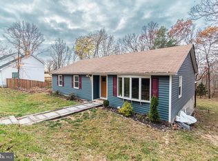 465 Red Bird Ln, Harpers Ferry, WV 25425