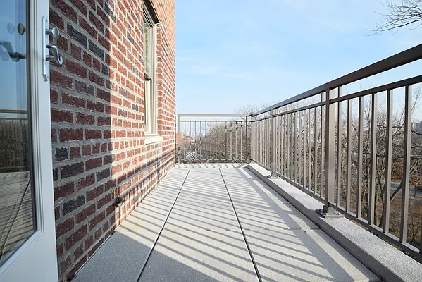 Rented by Goldfarb Properties | media 6