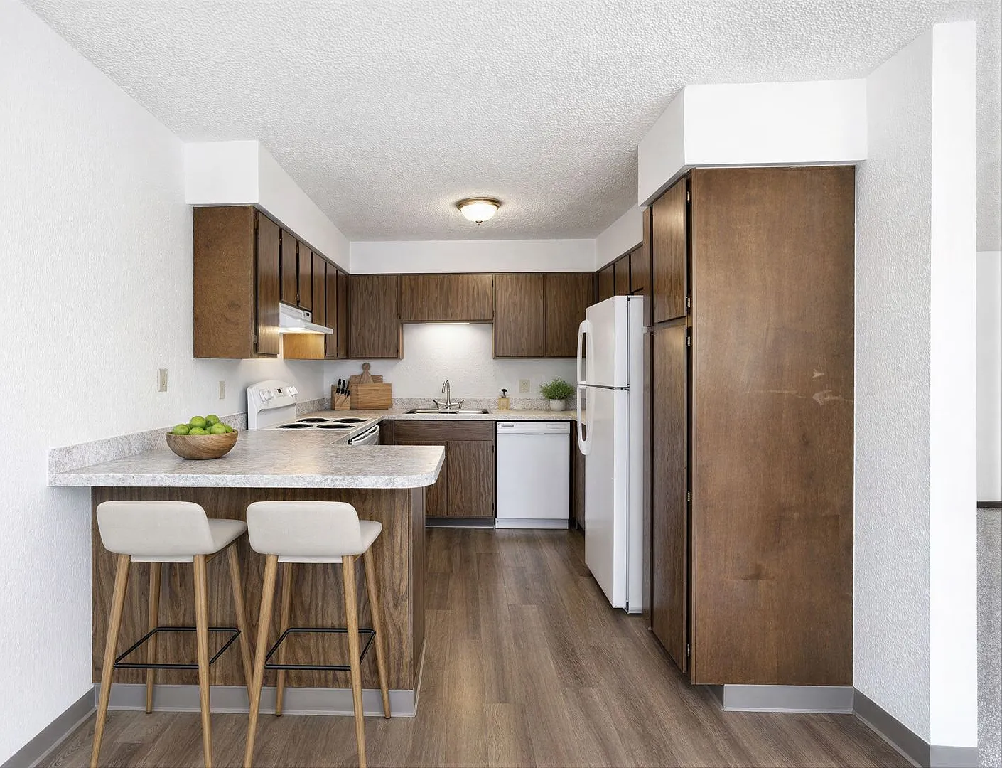2264 S. Colorado — Photo 2