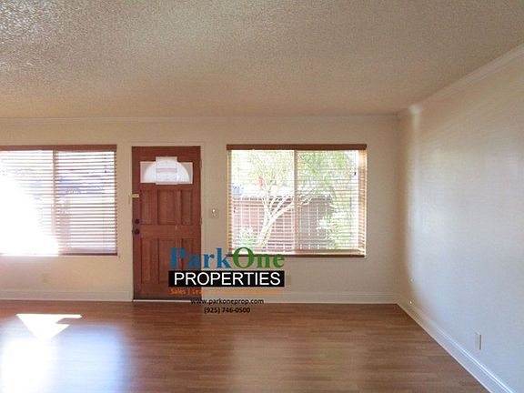 4th image of 5643 Sonoma Dr Unit 6