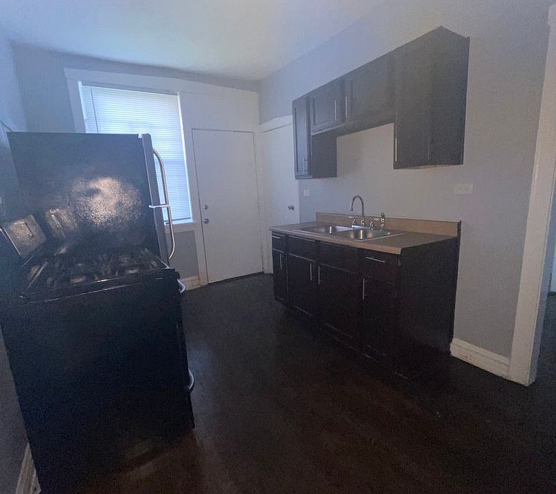 1st image of 7557 S Calumet Ave #356-1
