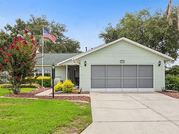 4th image of 25948 Newcombe Cir