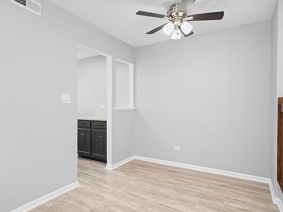 4th image of 60 Pier Dr APT 202