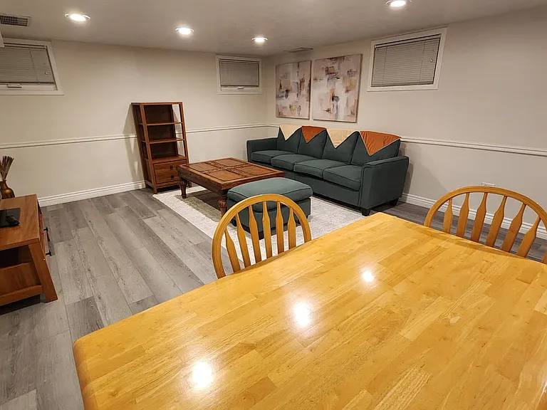 1384 36th St #BASEMENT — Photo 10